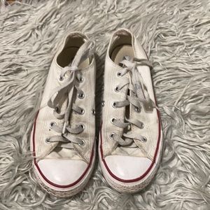 Classic Converse Girls Size 2